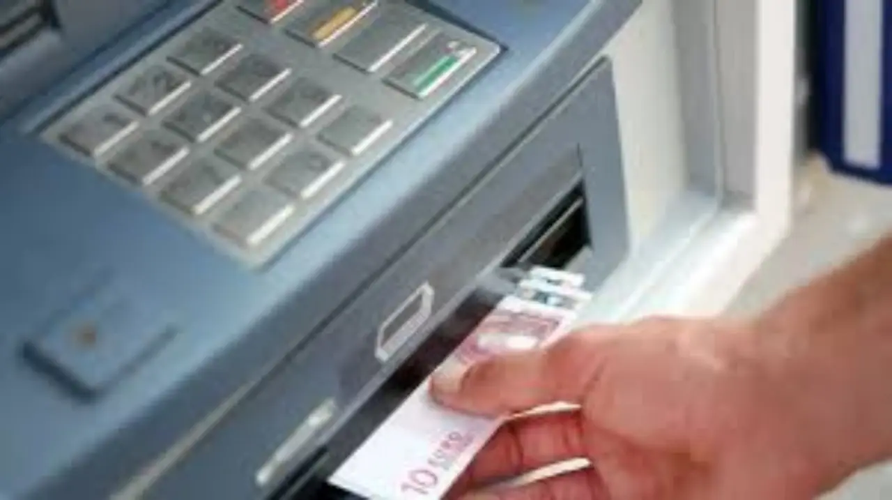 Nuove soglie giornaliere per i prelievi di contante: verificare subito il tuo limite Nuove soglie giornaliere per i prelievi di contante: verificare subito il tuo limite