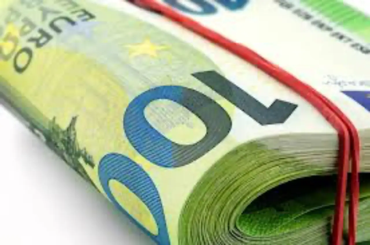 Ora obbligo di segnalazione per certi movimenti di contante presso gli sportelli automatici Ora obbligo di segnalazione per certi movimenti di contante presso gli sportelli automatici