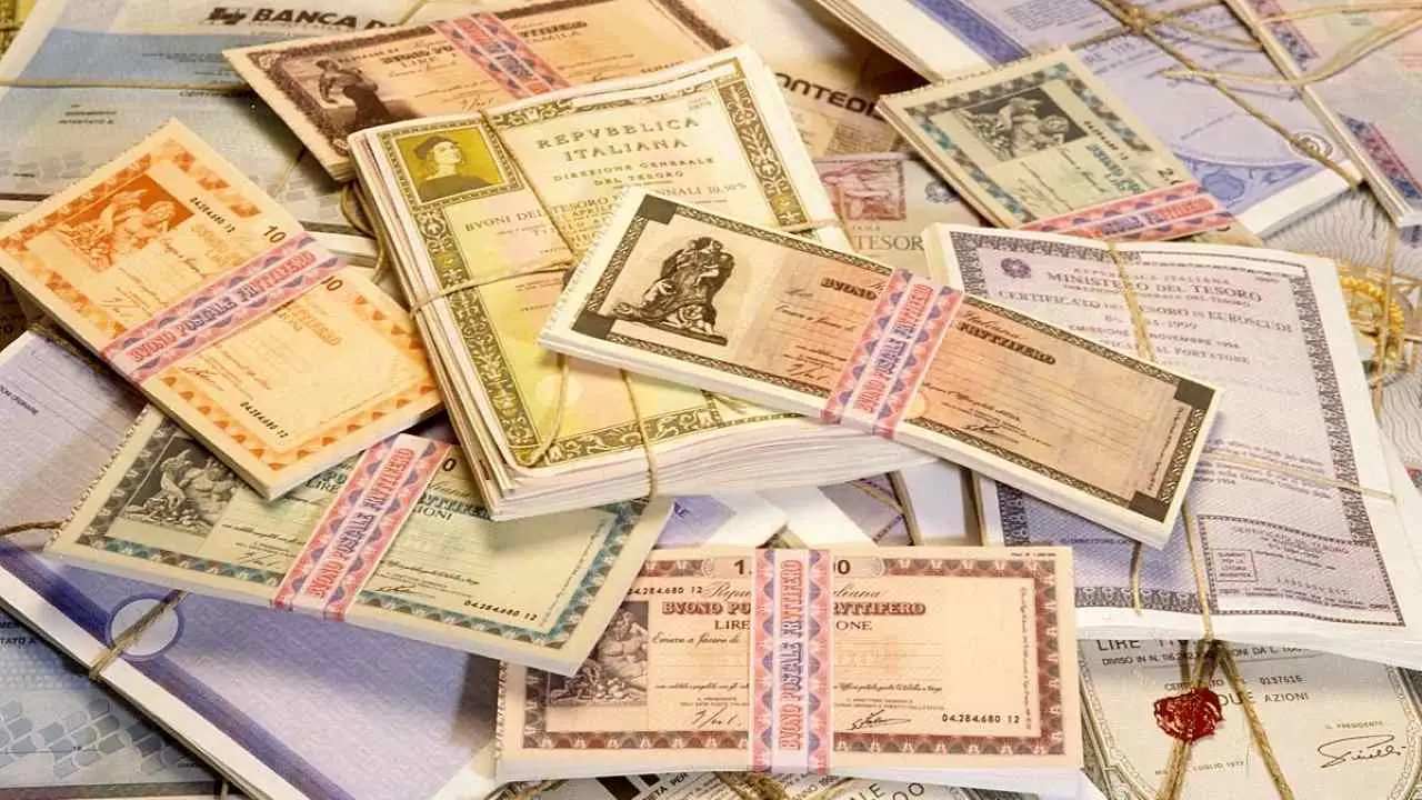 Nuovo buono postale al 7%: come funziona davvero e chi può approfittarne Nuovo buono postale al 7%: come funziona davvero e chi può approfittarne