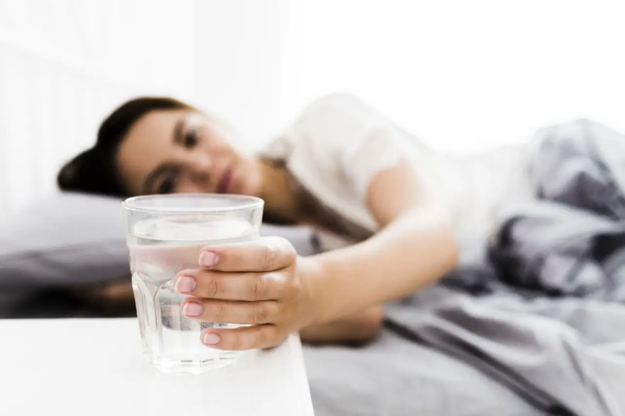 Come dormire bene anche con il caldo: il trucco con l’acqua tiepida Come dormire bene anche con il caldo: il trucco con l’acqua tiepida