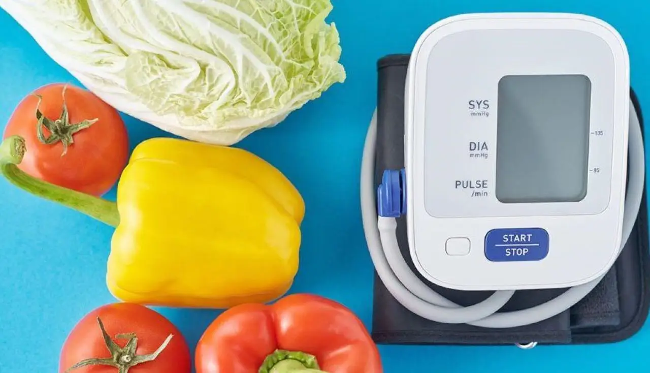 Come abbassare la pressione con il cibo: il metodo naturale più efficace Come abbassare la pressione con il cibo: il metodo naturale più efficace