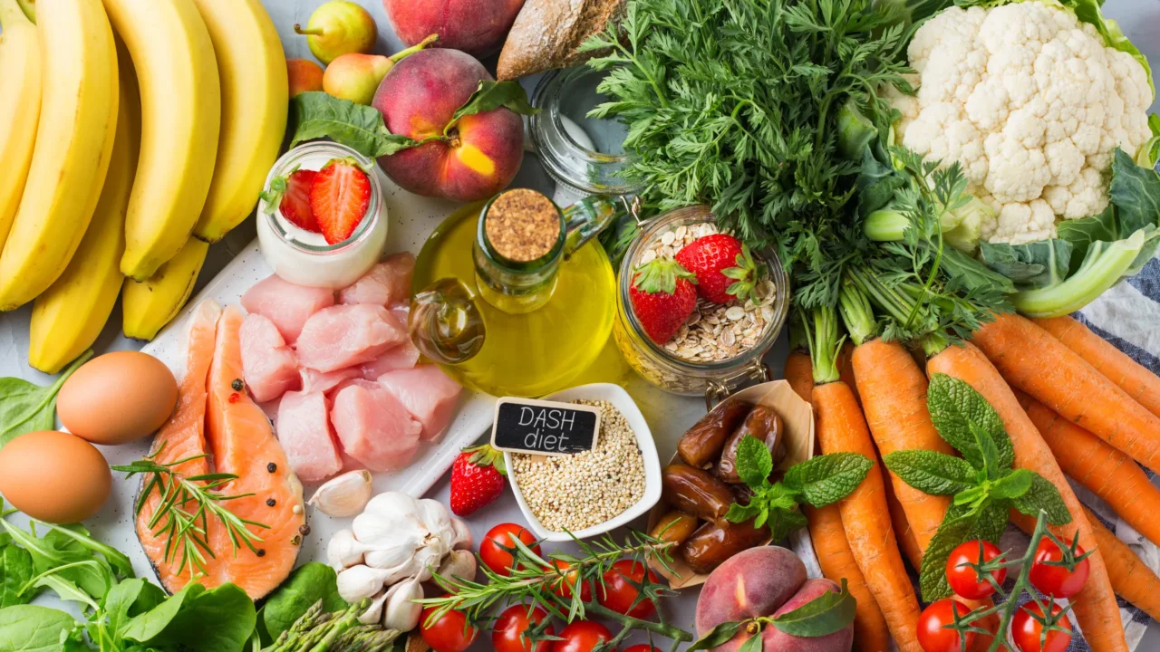 Come abbassare la pressione con il cibo: il metodo naturale più efficace Come abbassare la pressione con il cibo: il metodo naturale più efficace