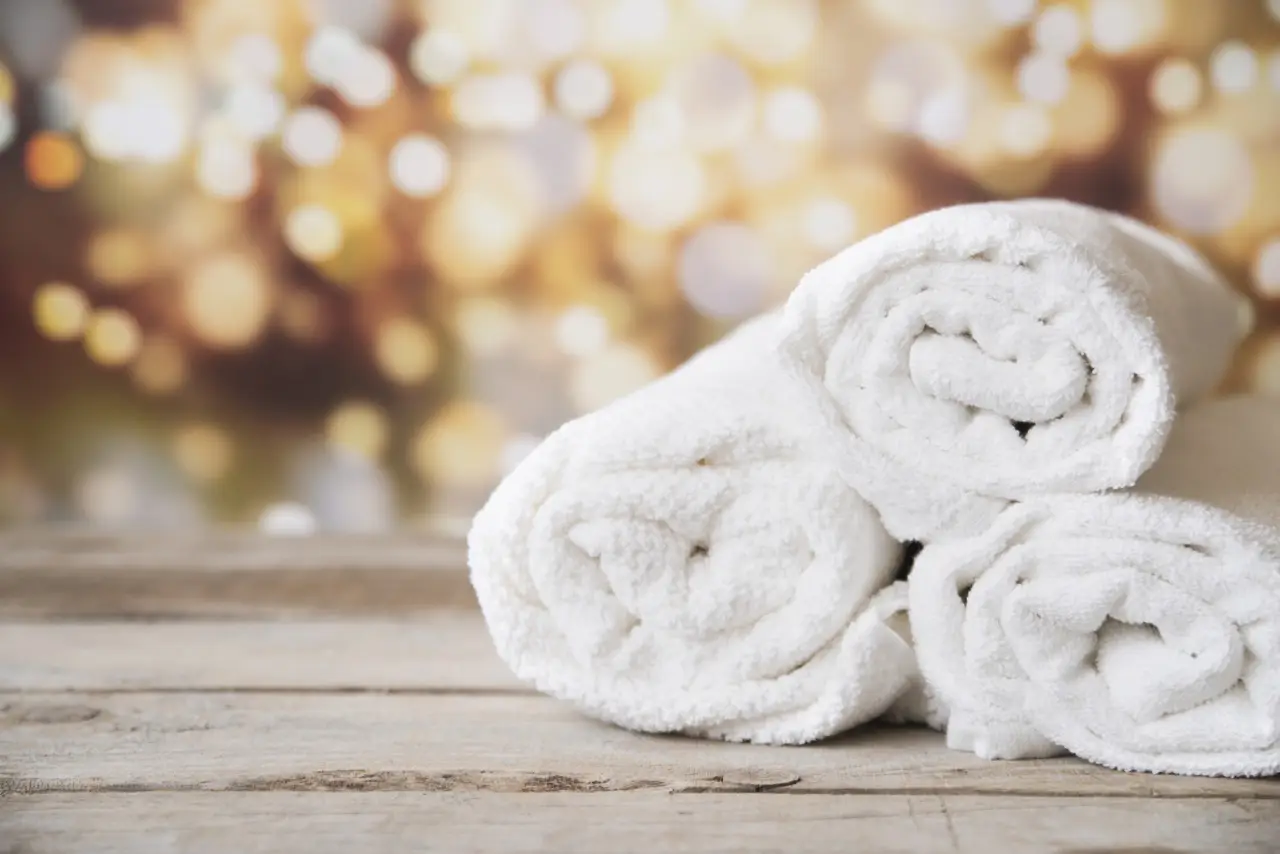 Vuoi un bucato perfetto? Scopri il trucco naturale per profumare asciugamani e lenzuola Vuoi un bucato perfetto? Scopri il trucco naturale per profumare asciugamani e lenzuola